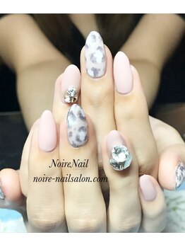 ノワール ネイルアンドスクール(Noire)/