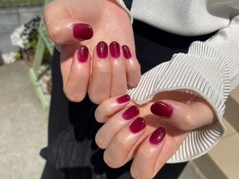 ネイル アトリエ コモード(nail atelier Comodo)/ワンカラー ［深紅］