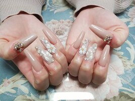 シンプルガーリーデザイン