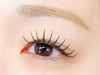 サインポスト 池袋東口店(sign post)の写真/【似合わせ提案で理想eye♪】理想を元に目元のお悩みに合わせて最適をご提案します☆