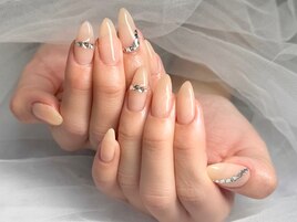 艶感★上品ネイル.・*