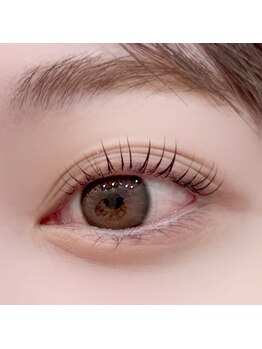 eyelash salon NIL [LEDマツエク/フラットラッシュ/まつげパーマ/ボリュームラッシュ]の写真/抜け感と目力がある"絶妙な可愛さ"をデザイン＊【似合わせまつげパーマ¥6300】根元から立ち上げ◎完全個室