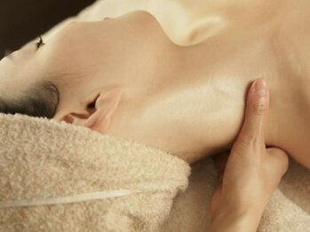 ルアナ(LUANA)の写真/【ガチガチのつらい肩こりに】すっきり爽快リンパマッサージ＋ヘッドスパのsetがおすすめ！