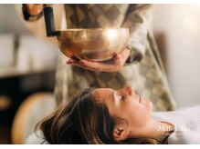 マウナロアの雰囲気(ロミロミのラストはシンギングボールの響きで心身調和)