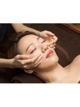 ホウレイ線・たるみ改善！予防ケア