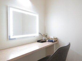 ビダンドウ(BIDANDO)/メイクルーム完備☆