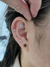 ファミリータイズカンパニーガデス(Family Ties Co. Goddess)/耳つぼジュエリー