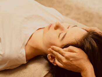 あお/【ツボ押しヘッドマッサージ】