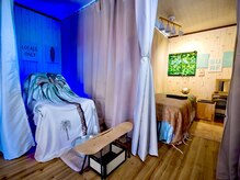 ハレノヒスパ(HARENOHI SPA)/夕暮れと海をイメージした内装