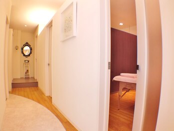 エステ ラミ(Esthe' l'ami)/【サロン内】