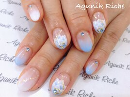 【フラワーネイル &nbsp;】