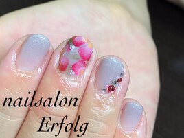 秋のフラワーネイル/初回8.500円