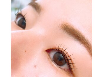 ステラネイルズ(Stella nails)/パッチリまつ毛パーマ