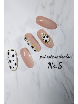 ナンバーファイブ(N°5)/ダルメシアンネイル☆
