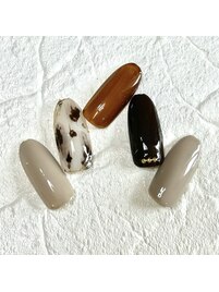 ニュアンスアニマルネイル