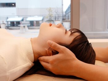 アイキュア鍼灸接骨院 梅田NU茶屋町(iCure鍼灸接骨院)/眼精疲労に◎