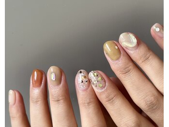 Design / ニュアンスネイル