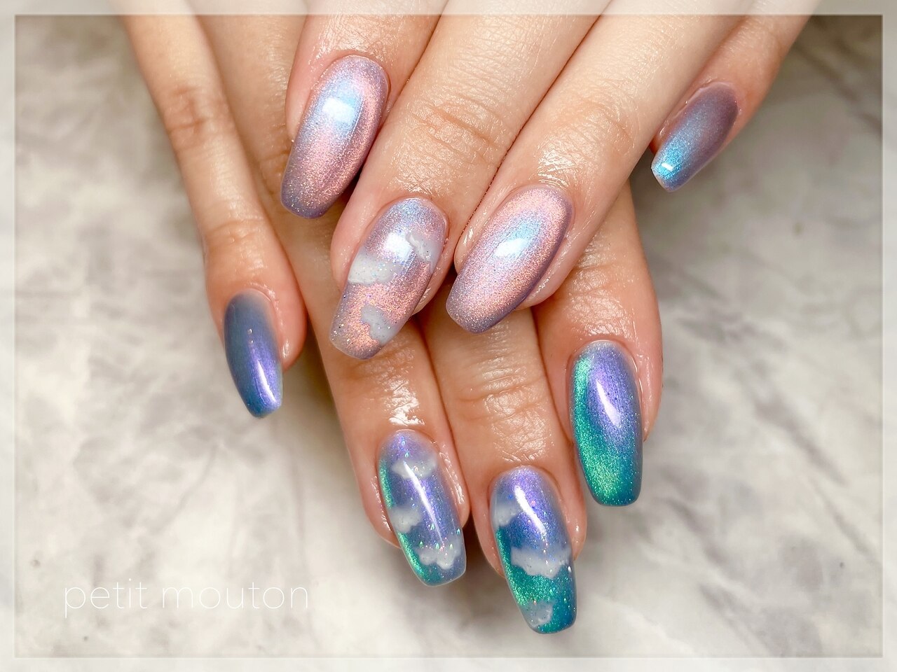 ☑︎オーロラピンクの雲模様 ネイルチップ 韓国 オーダー ニュアンス