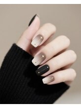 ユミネイル(Yumi Nail)/マットな質感のネイルアート