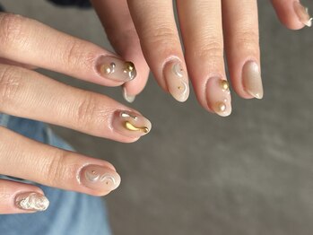 Design / ニュアンスネイル