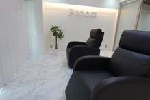 エフルーム 梅田(F room)