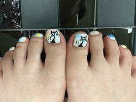 猫　フットネイル