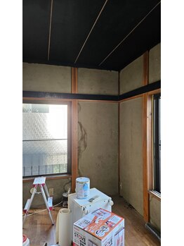 ミホズルーム(Miho‘s room)/天井は黒!