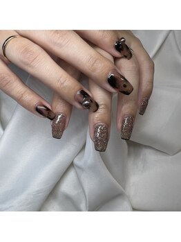 トゥデイム(TODAY'm)/フラッシュ×ニュアンスネイル