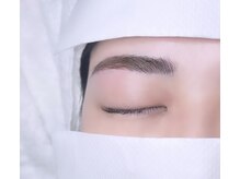 クローバー アキ(CLOVER.aki.)/#アイブロウパーマ