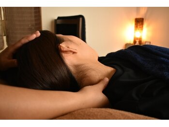 キュティプラス(Cuti+)/首、肩まわり可動域が狭い人