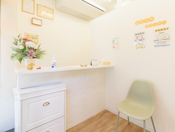 サンテ整骨院/清潔感のある明るい受付