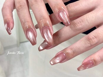 透け感マグネットネイル