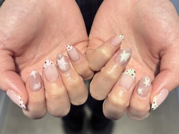 ザ コースト バイ ネオリーブ(The coast by neolive)/星ネイル　　担当：miku