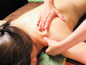 スマイル アップ/アロマオイルトリートメント