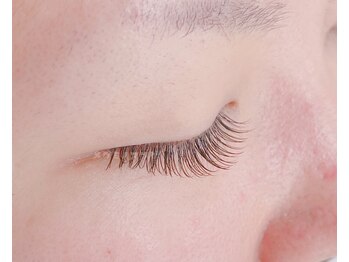 メグミノマツゲ/フラットラッシュ(ブラウン)