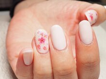 ビューティトリップ(Beauty TRIP)/春のネイルに桜は選びたくなる