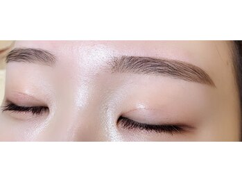 ムートンアイ(MOUTON EYE)/アイブロウ