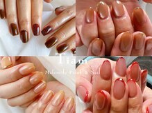 ただのシンプルではなく、目を引くシンプルネイルをお届けします