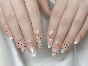 ルイエ(L’oeillet)の写真/【韓国・ワンホン対応◎】店内パーツつけ放題アートコース☆ちゅるん・トレンドデザインが好きな方に♪
