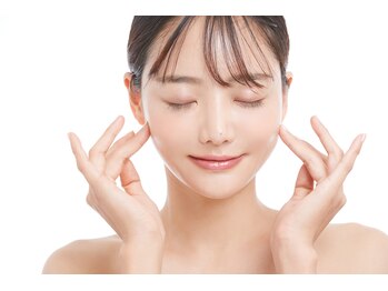 モデルズ 名古屋(MODELS)の写真/肌を綺麗に脱毛するならMODELSにお任せください。光フェイシャルで打った瞬間変わります