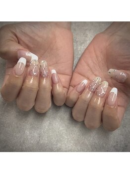 ネイルサロンファストネイルプラス 新宿店(FAST NAIL PLUS)/2025夏ネイル【フレンチネイル】