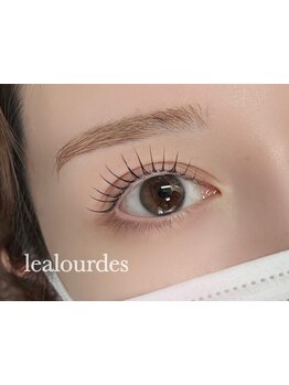 モテ可愛な目元にしたい