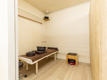 つつみ鍼灸整骨院の写真/自分では改善できないその痛みに。【柔道整復/鍼灸】プロの専門知識×施術で、心身ともに健やかな毎日へ☆