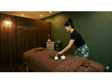 プラチナムアロマ 三宮店(PLATINUM AROMA)