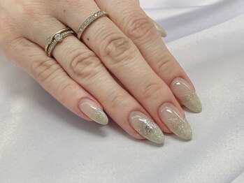 まつ毛エクステ ネイル専門サロンマドモア プティット(MADEMORE petite)/ラメグラデーション