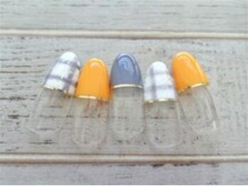 ブランロール 中目黒店(Blanl'or)/ぼんやりチェック柄ネイル