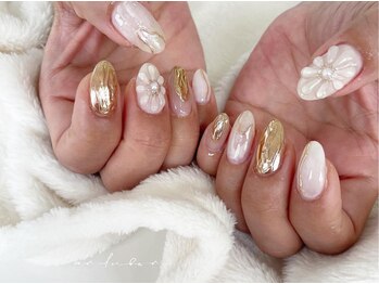 ぷっくりフラワーネイル