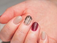 ビューティトリップ(Beauty TRIP)/チェック柄とマットトップ