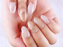 キュア(Cure)/上品ニュアンスネイル