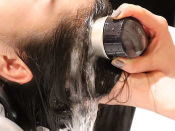 reNew 【2/4 NEW OPEN(予定)】の写真/脳疲労に15分の休息を♪1500円で叶うプロのシャンプースパ◎好みの香りと最新ドライヤーで気分リセット!